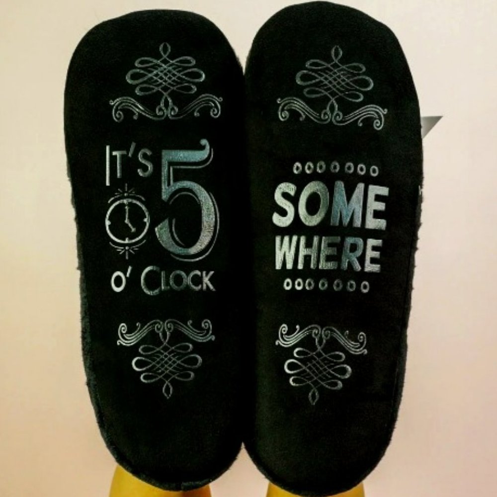 It's 5 O'Clock Somewhere Bow Slippers